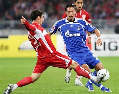 吸引着无数 吸引着无数