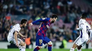 他做出这个 他做出这个